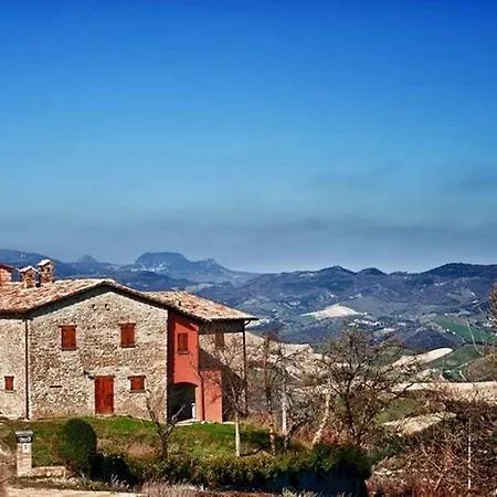 Santa Chiara 3* SantʼAngelo in Vado